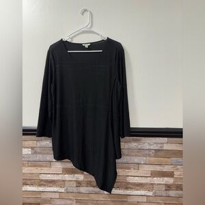 EST. 1946 Black Asymmetrical Hem Top Size Medium